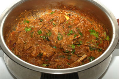 Lamb in Spicy Red Gravy