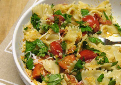 Pasta with Chicken, Sauteed Cherry Tomatoes and Basil