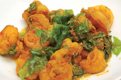 Shrimp with Curry Leaves