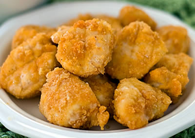 Buffalo Chicken Nuggets with Cheese Dressing