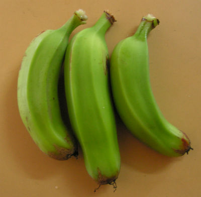 Vazhaikkai / Raw Banana
