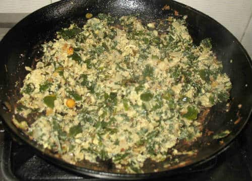 Drumstick Leaves Egg Poriyal