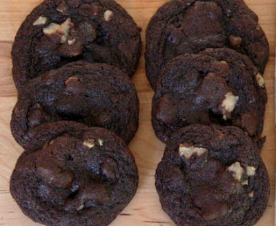 Chocolate Walnut Cookies