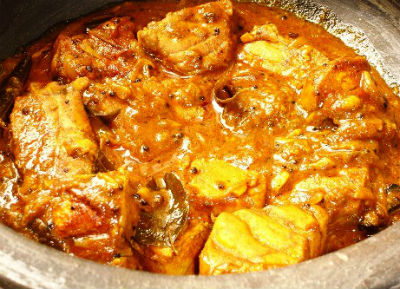 Fish in Onion Tomato Gravy