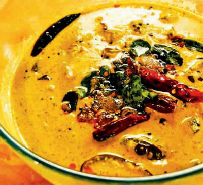 Aamras Ki Kadhi