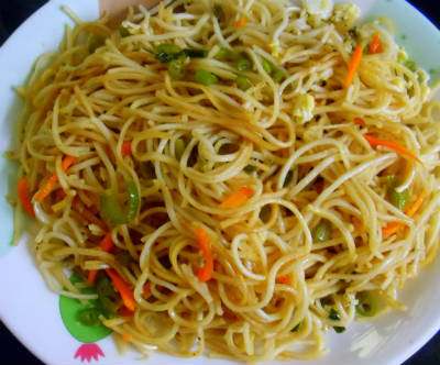 Capsicum Noodles Recipe - Awesome Cuisine