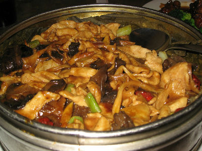 Steamed Chicken with Black Mushrooms