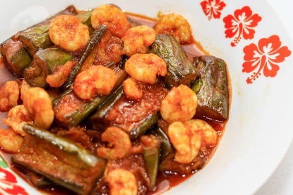 Brinjal Prawn Curry