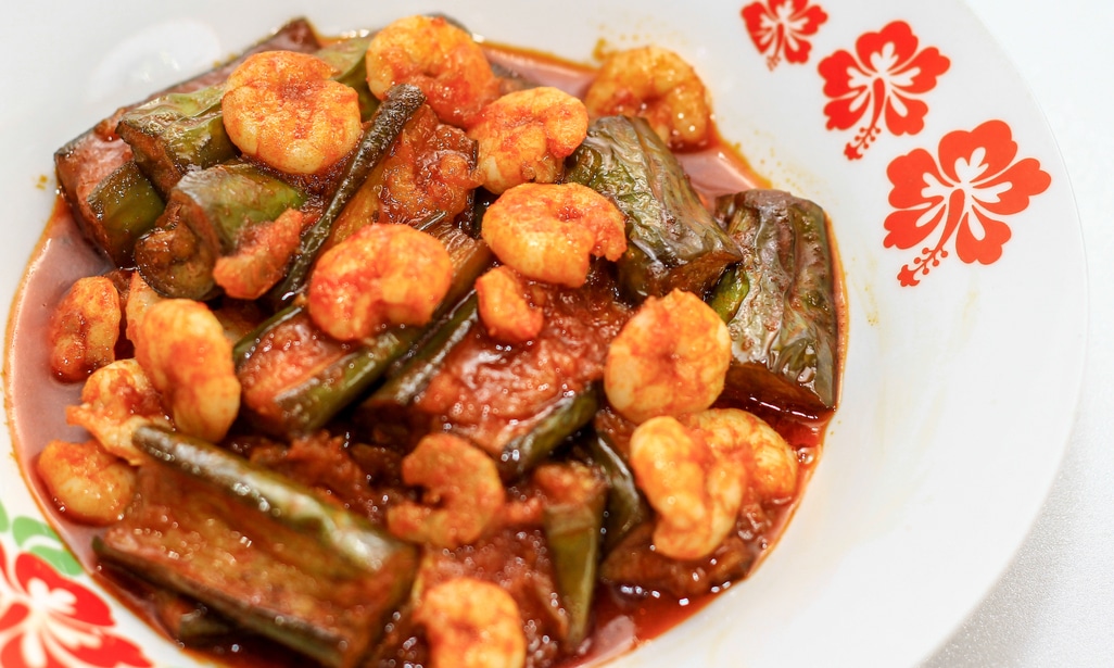 Brinjal Prawn Curry