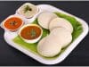 Idli with sambar and chutney