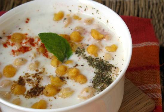 Boondi Raita