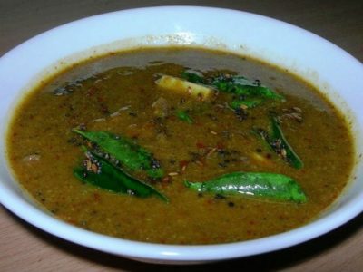 Karuveppilai Kuzhambu
