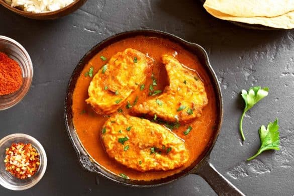 Doi Maach (Fish in Yogurt Gravy)