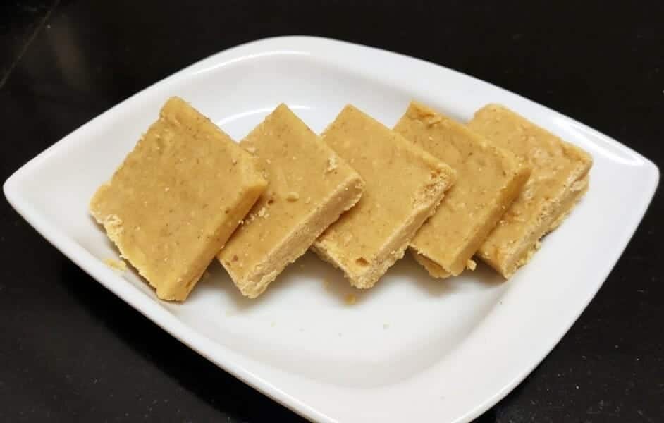 7 Cup Burfi (7 Cup Cake)