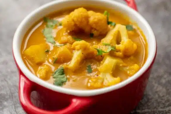 Cauliflower Kuzhambu