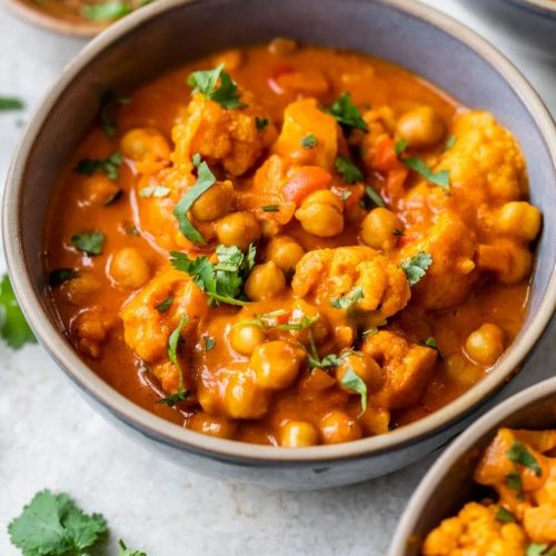 Broad Bean and Cauliflower Curry