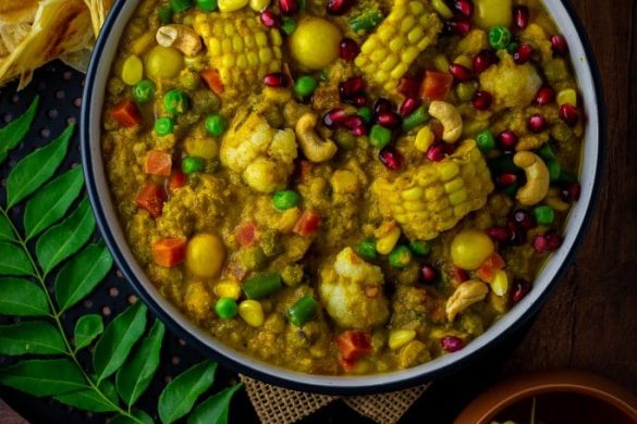 Corn and Peas Curry