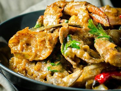 Spicy Crab with Coconut