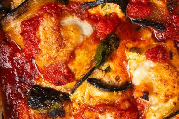 Brinjals baked in Vegetable Sauce