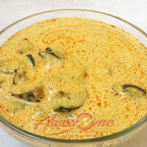 Dahi Baingan (Brinjal in Curds Gravy)