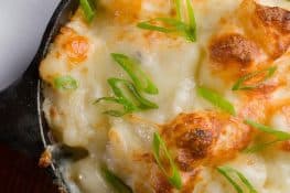 Baked Cauliflower in Cheese Sauce