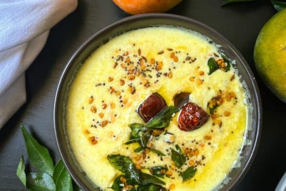Vendhaya Keerai Masala Morkuzhambu