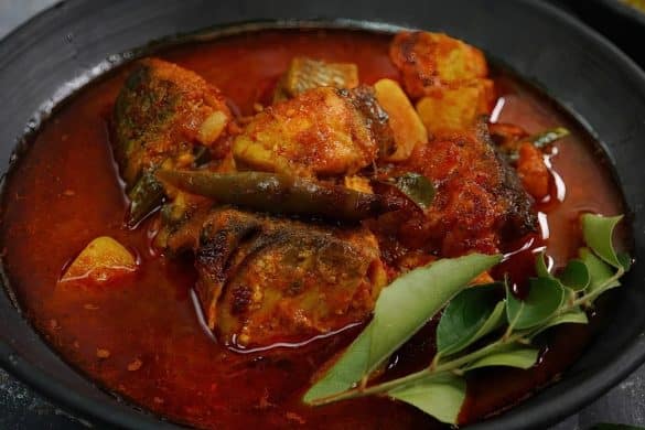 Meen Vevichathu (Red Fish Curry)