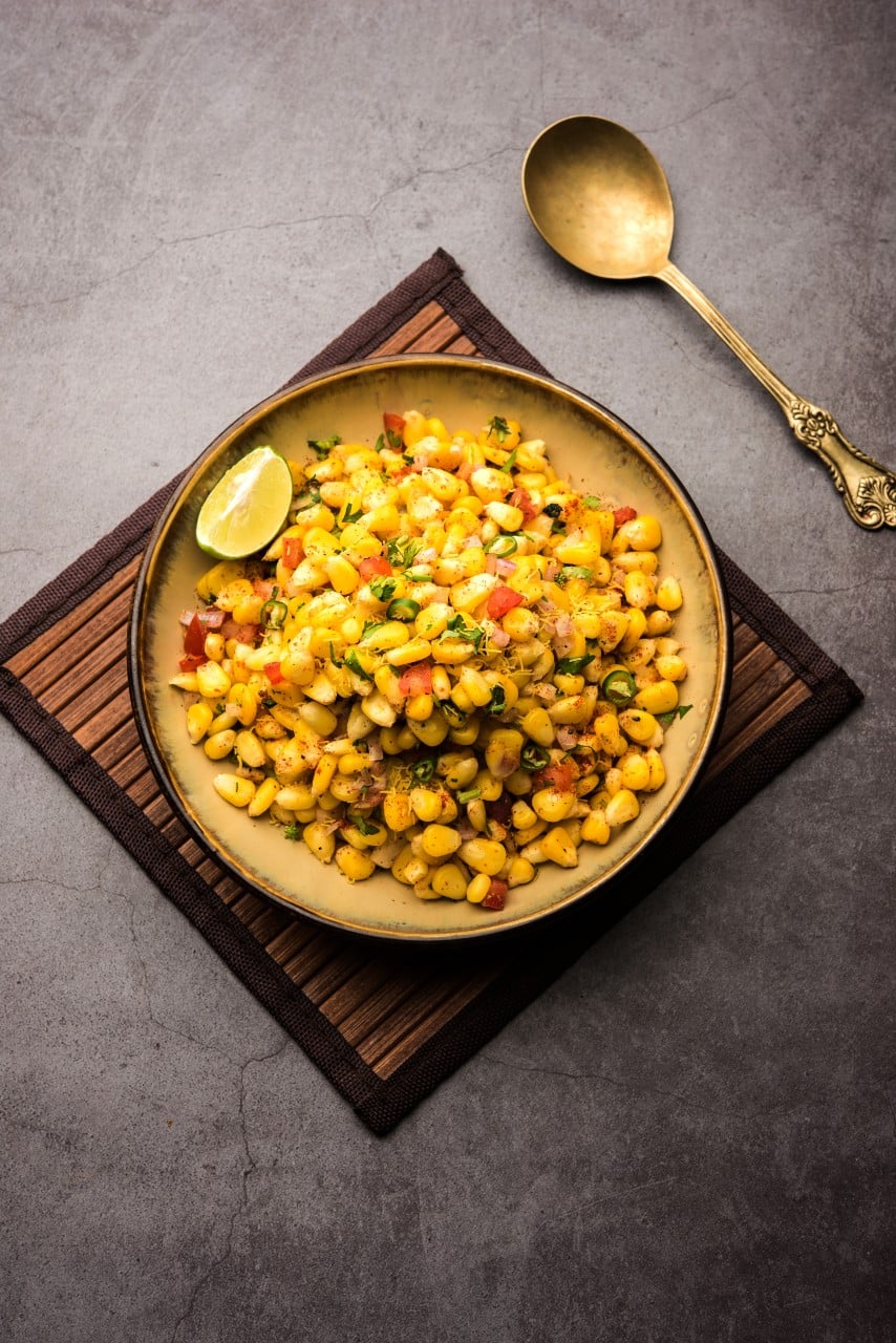 19 Must-Try Monsoon Recipes for Perfect Rainy Evenings 5 Corn bhel with lemon