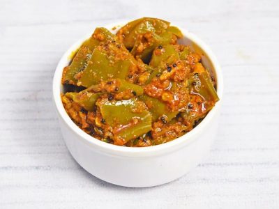 Capsicum and Peanut Curry