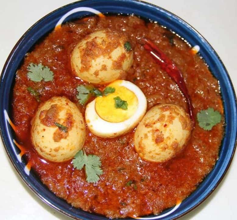 Tomato Curry with Hard Boiled Eggs