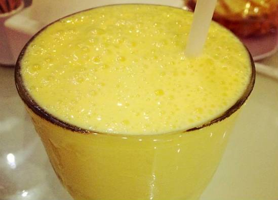 Mango Milkshake