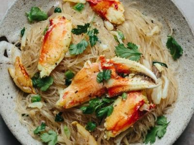 Crabs with Noodles