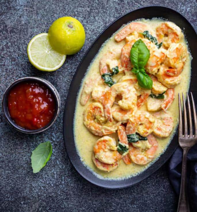 Seafood Benefits: What to Eat and Easy Ways to Cook It? 5 Garlic butter prawns