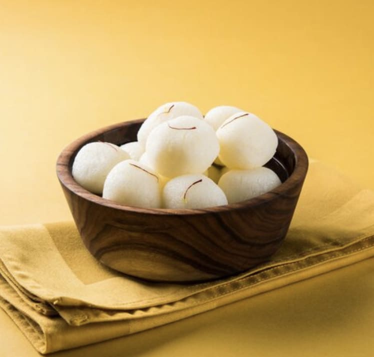What Are the 20 Must-Try Indian Dessert Recipes? 3 rasgulla