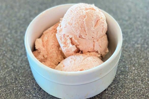 Rhubarb and Custard Ice Cream