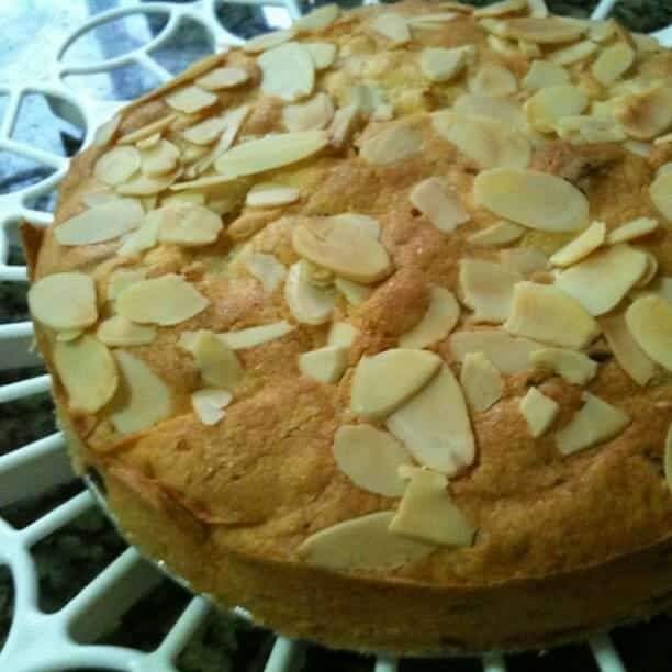 Apple Apricot Cake