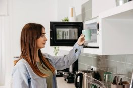 What Is Microwave Cooking, How It Works, and Recipes You Can Cook in a Microwave
