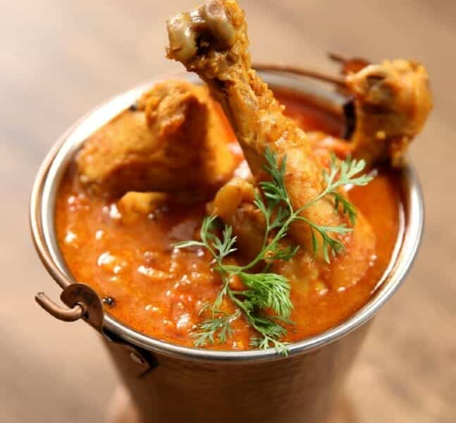 Balti Murgh (Balti Chicken)