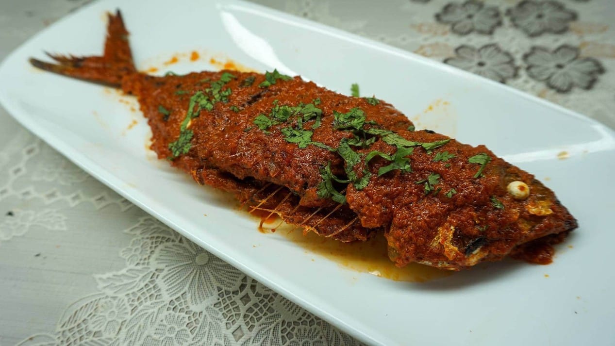 Crispy Fish with Chili Sauce