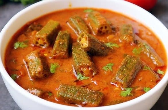Dahi Bhindi (Lady’s Finger in Curd Gravy)