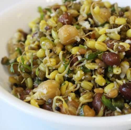Variety Payaru Sundal (Mixed Sprouts Sundal)