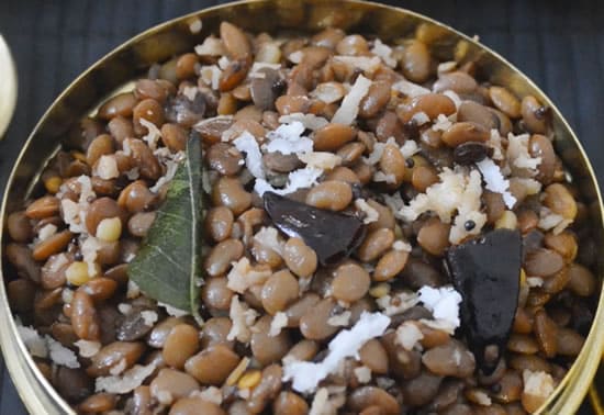 Kollu Sundal Recipe (Horsegram Sundal Recipe)