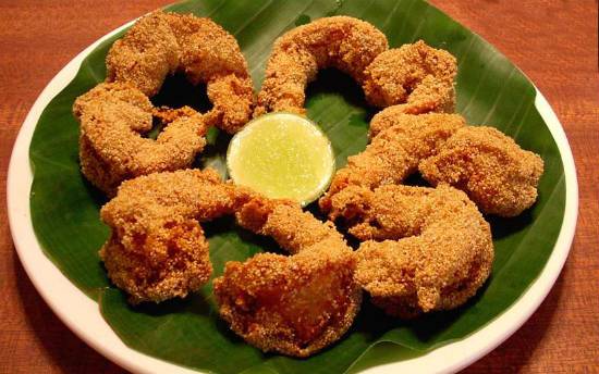 Semolina coated crispy, fried Prawns