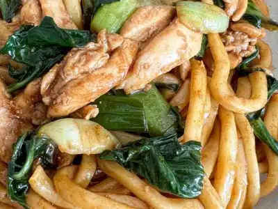 Stir-Fried Noodles with Soy Sauce