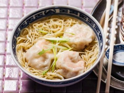 Chicken and Prawn Wonton Noodle Soup