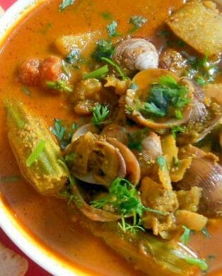 Mussel Curry with Coconut