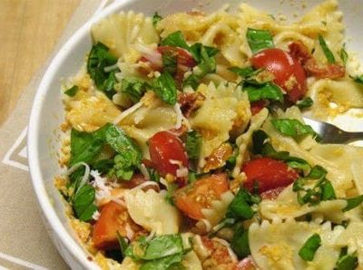Pasta with Chicken, Sauteed Cherry Tomatoes and Basil
