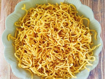 Wheat and Besan Ompodi