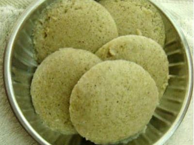 Kambu (Bajra) Idli