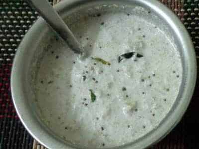 Vendhaya Thattu Pachadi